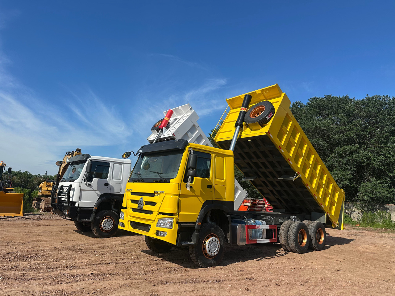 HOWO 400hp - Tipper: picture 1 HOWO 400hp - Tipper: picture 1