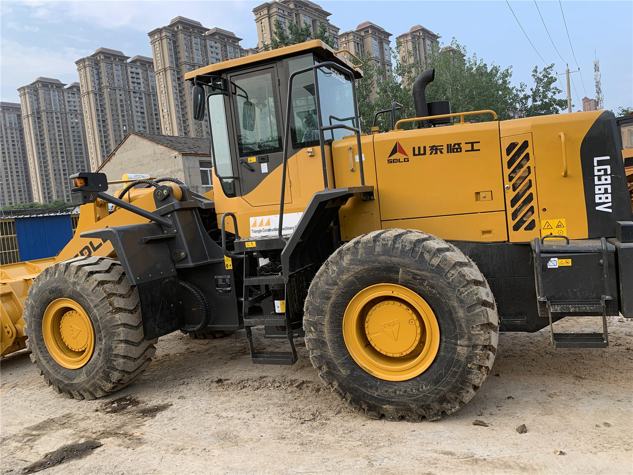 Wheel loader SDLG LG968V: picture 17