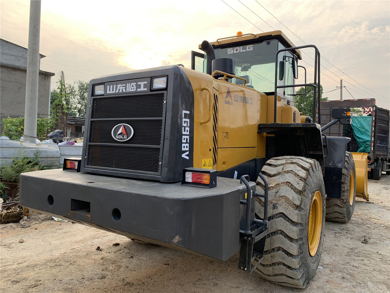 Wheel loader SDLG LG968V: picture 7