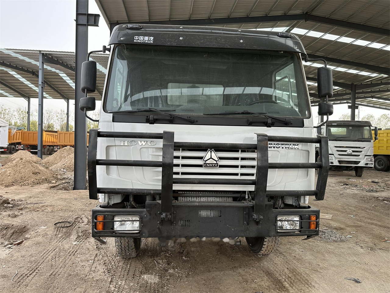 SINOTRUK HOWO 371 Dump Truck - Tipper: picture 3 SINOTRUK HOWO 371 Dump Truck - Tipper: picture 3