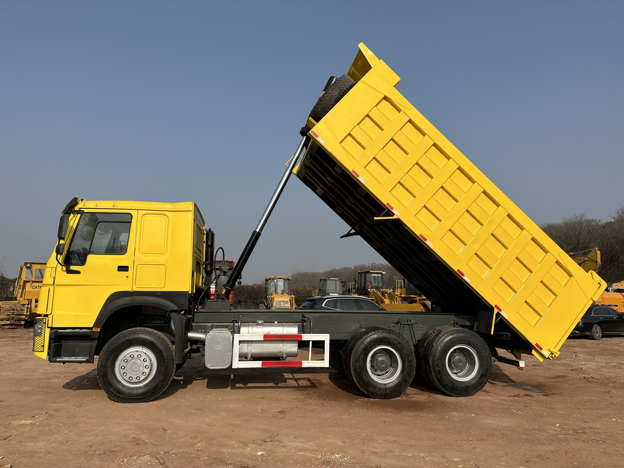 SINOTRUK Howo Dump truck 371 - Tipper: picture 5 SINOTRUK Howo Dump truck 371 - Tipper: picture 5