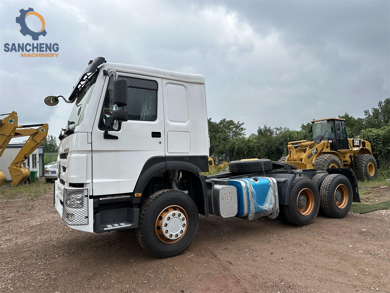 Lease a SINOTRUK Howo tractor unit 420hp SINOTRUK Howo tractor unit 420hp: picture 12
