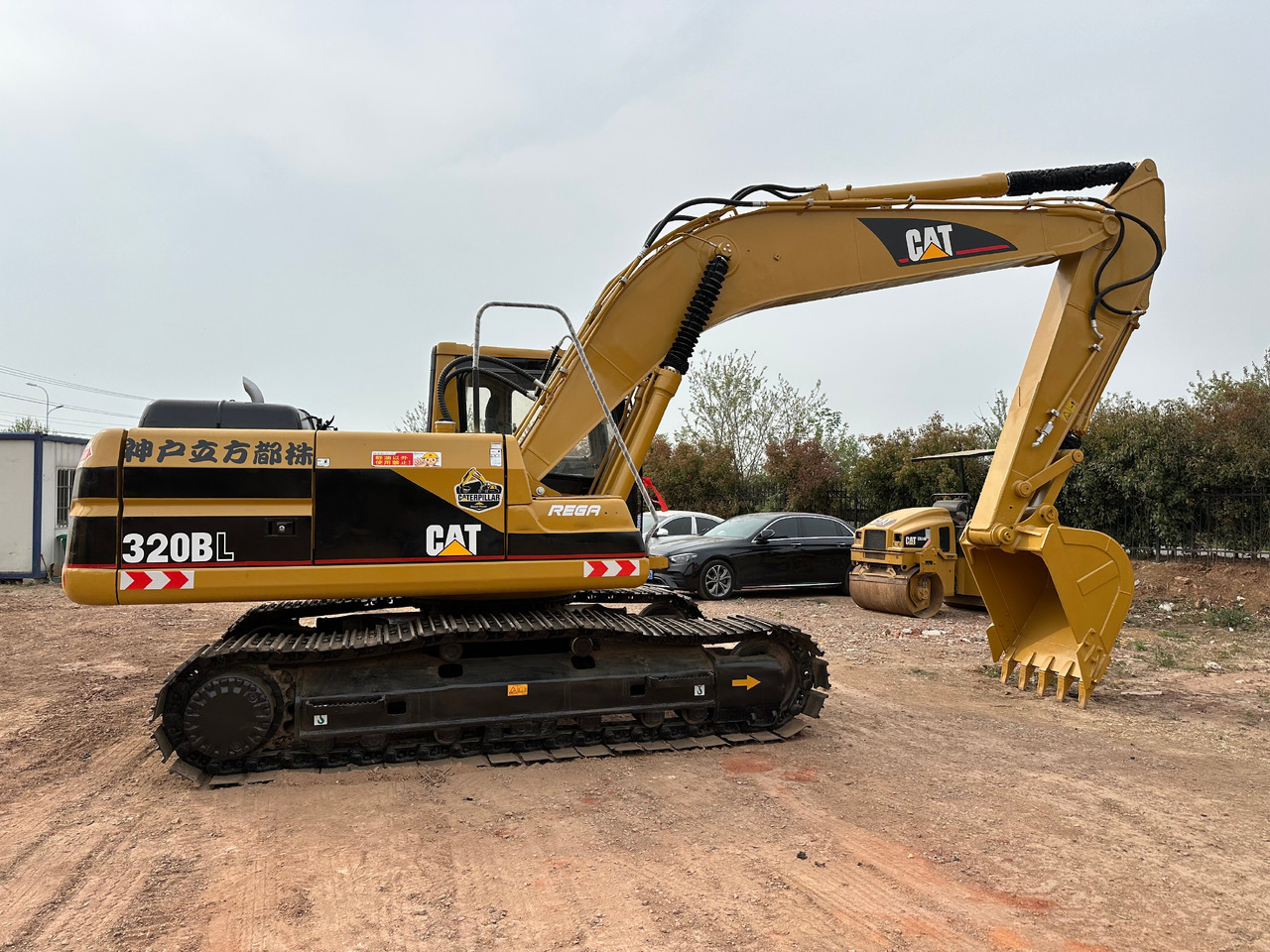 Caterpillar 320BL excavator - Crawler excavator: picture 1 Caterpillar 320BL excavator - Crawler excavator: picture 1
