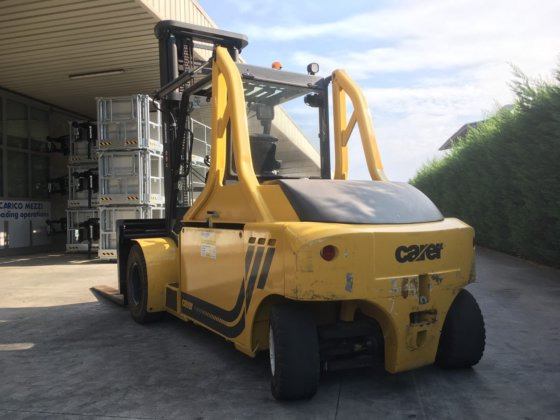 CARER F90H - 2015 - Electric forklift: picture 3 CARER F90H - 2015 - Electric forklift: picture 3