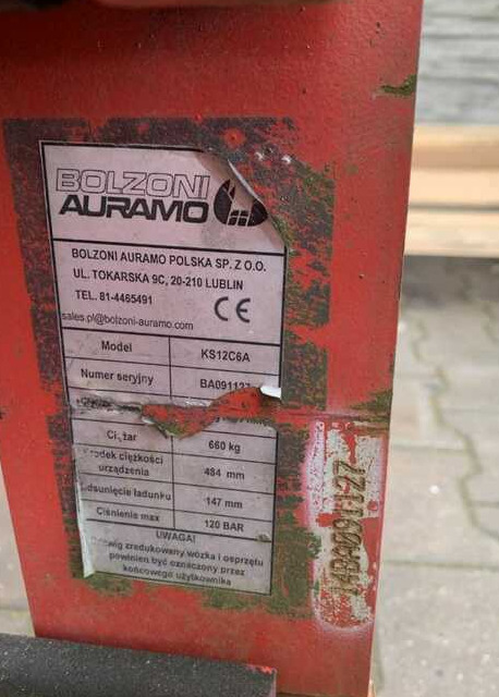 Auramo KS12C6A, Kartonklammer - Clamp for Material handling equipment: picture 3 Auramo KS12C6A, Kartonklammer - Clamp for Material handling equipment: picture 3