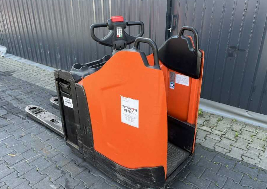 BT LPE200 - Pallet truck: picture 3 BT LPE200 - Pallet truck: picture 3