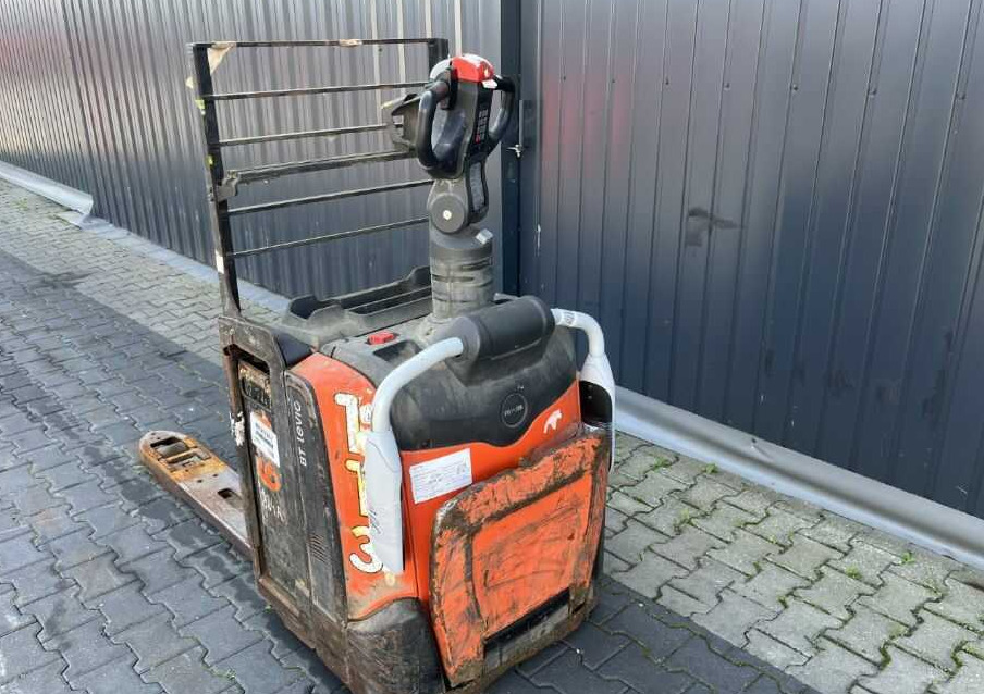BT LPE200 - Pallet truck: picture 3 BT LPE200 - Pallet truck: picture 3