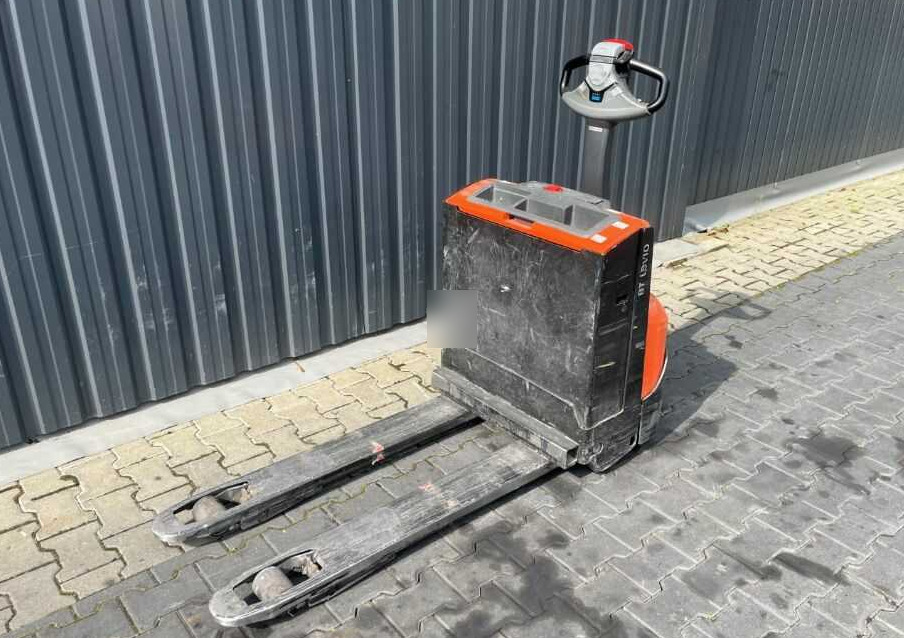 BT LWE140 - Pallet truck: picture 1 BT LWE140 - Pallet truck: picture 1