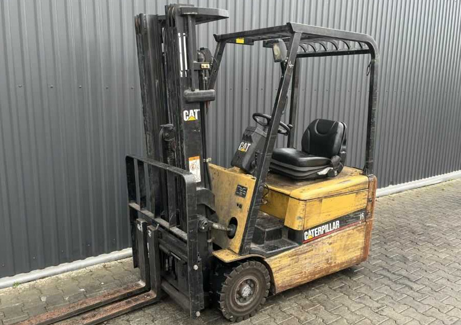 CAT Lift Trucks EP16KT - Electric forklift: picture 1 CAT Lift Trucks EP16KT - Electric forklift: picture 1