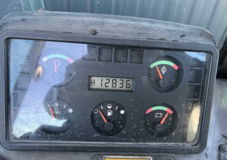 Hyster H9.00XM - Diesel forklift: picture 5 Hyster H9.00XM - Diesel forklift: picture 5