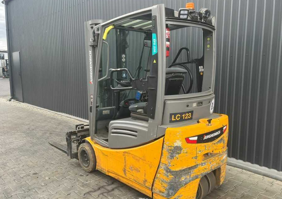 Jungheinrich EFG220 - Electric forklift: picture 3 Jungheinrich EFG220 - Electric forklift: picture 3