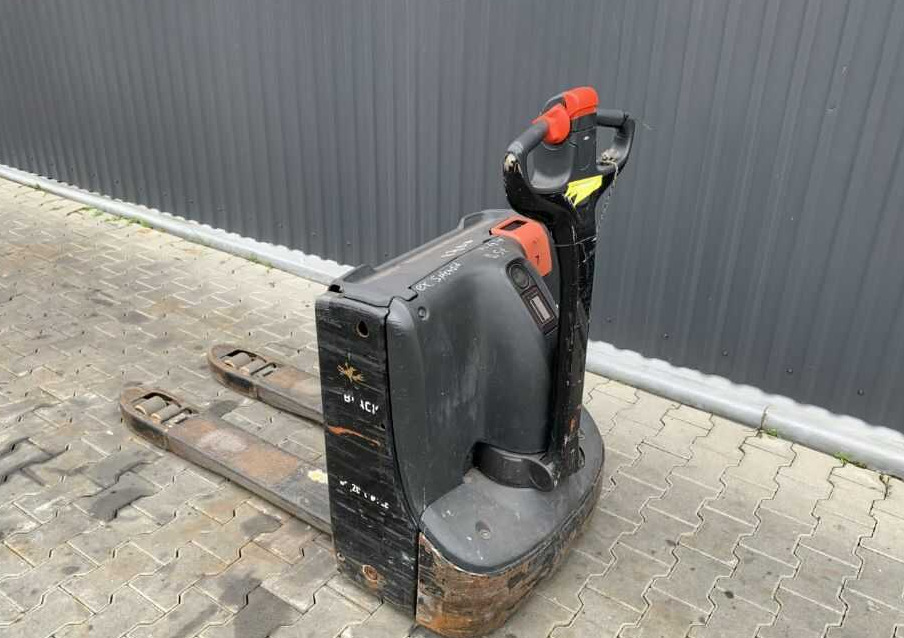 Jungheinrich T16 - Pallet truck: picture 3 Jungheinrich T16 - Pallet truck: picture 3