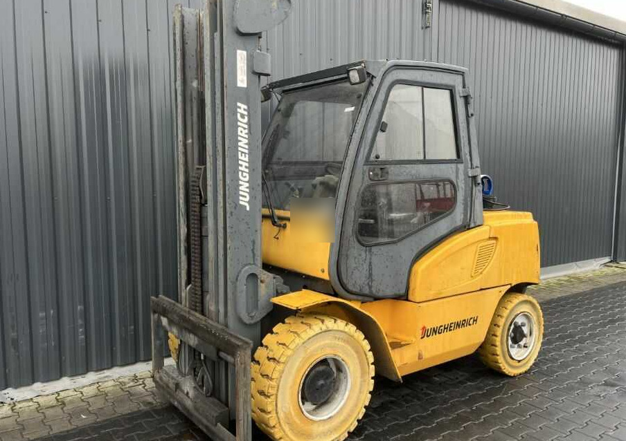 Jungheinrich TFG550 - LPG forklift: picture 1 Jungheinrich TFG550 - LPG forklift: picture 1