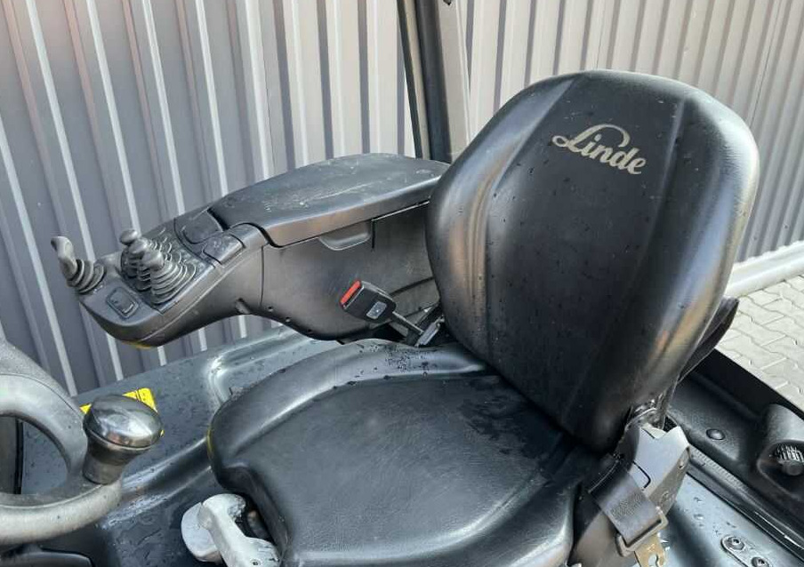 Electric forklift Linde E14-01: picture 7