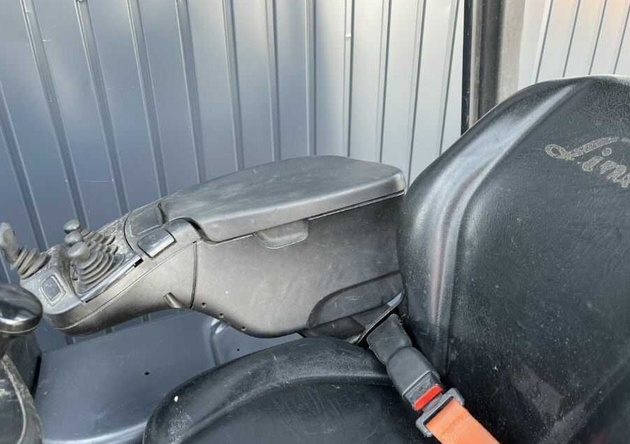 Lease a  Linde E16-02 Linde E16-02: picture 8 Lease a  Linde E16-02 Linde E16-02: picture 8