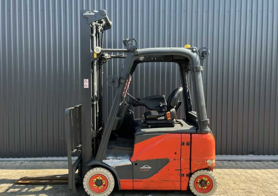 Linde E16PH-02 - Electric forklift: picture 2 Linde E16PH-02 - Electric forklift: picture 2