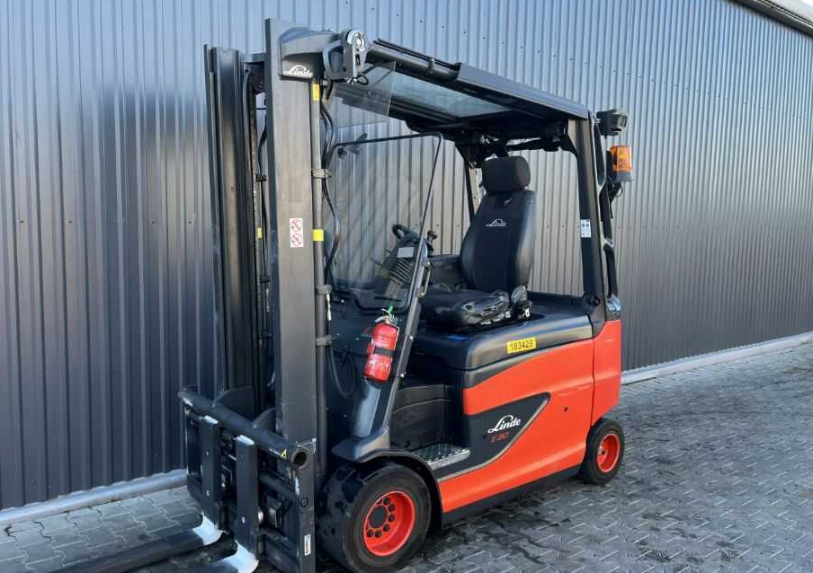 Linde E30RHL/600 - Electric forklift: picture 1 Linde E30RHL/600 - Electric forklift: picture 1