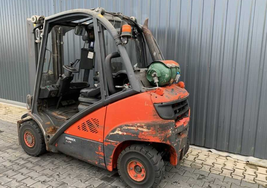 Linde H25T-02 - LPG forklift: picture 3 Linde H25T-02 - LPG forklift: picture 3