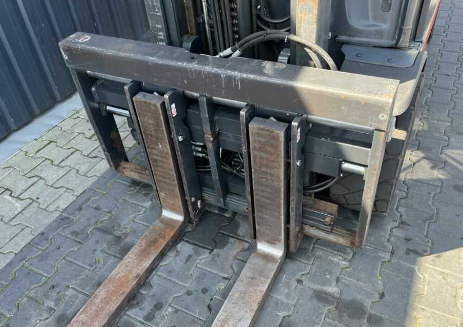 LPG forklift Linde H35T-01: picture 10 LPG forklift Linde H35T-01: picture 10