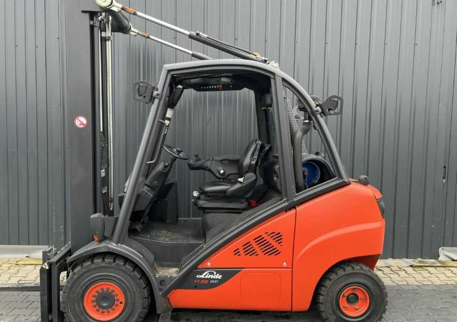 Linde H35T-02 - LPG forklift: picture 5 Linde H35T-02 - LPG forklift: picture 5