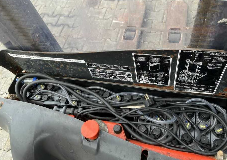 Stacker Linde L10: picture 6