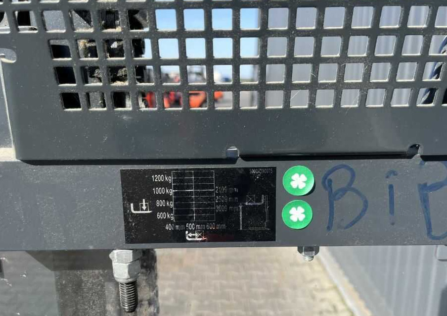 Linde L10B - Stacker: picture 5 Linde L10B - Stacker: picture 5