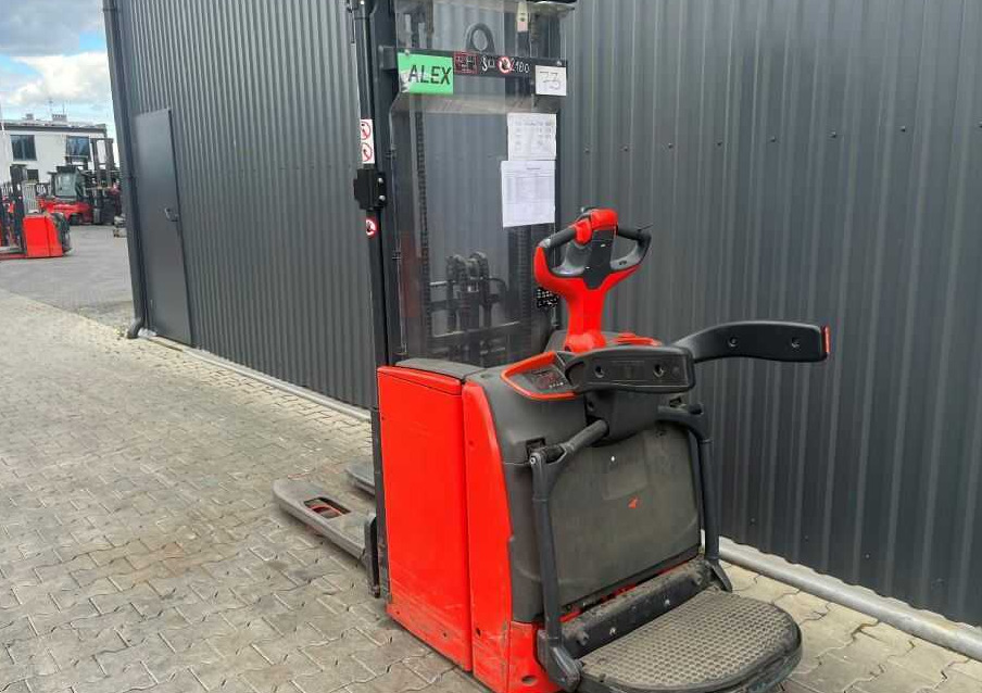Linde L14AP - Stacker: picture 3 Linde L14AP - Stacker: picture 3
