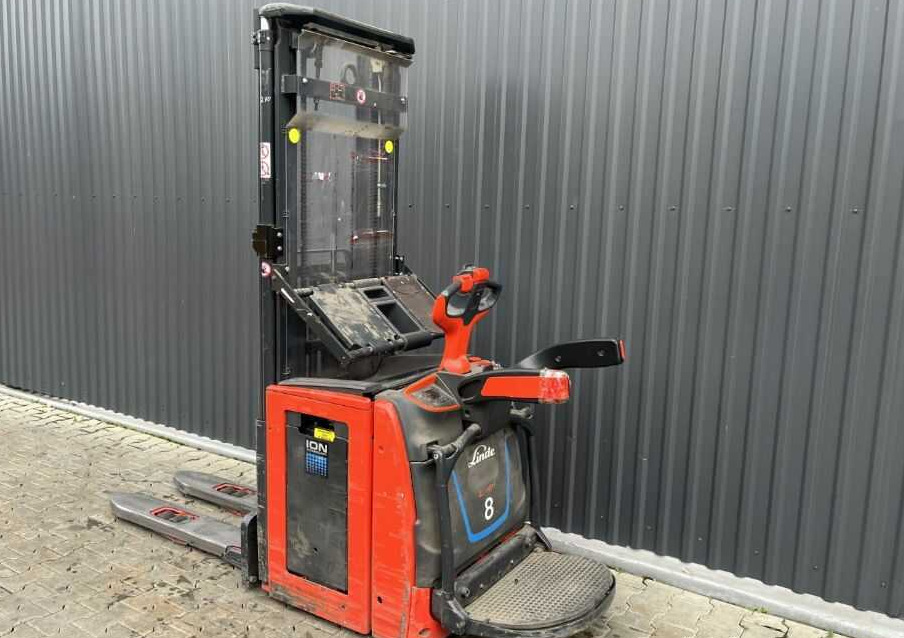 Linde L14APi - Stacker: picture 3 Linde L14APi - Stacker: picture 3