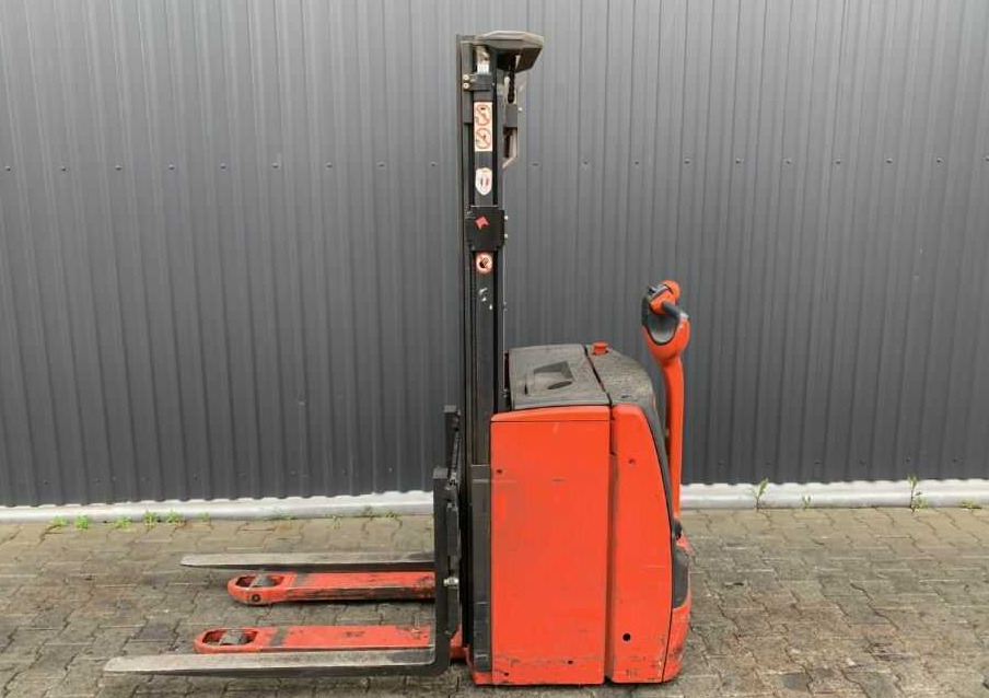 Linde L16 - Stacker: picture 2 Linde L16 - Stacker: picture 2