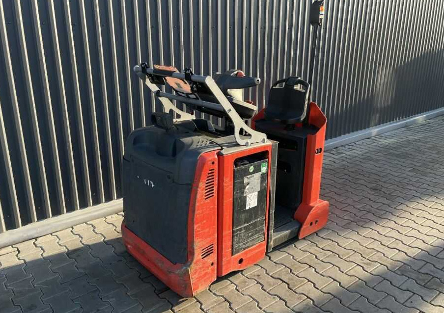Linde P30C - Tow tractor: picture 5 Linde P30C - Tow tractor: picture 5