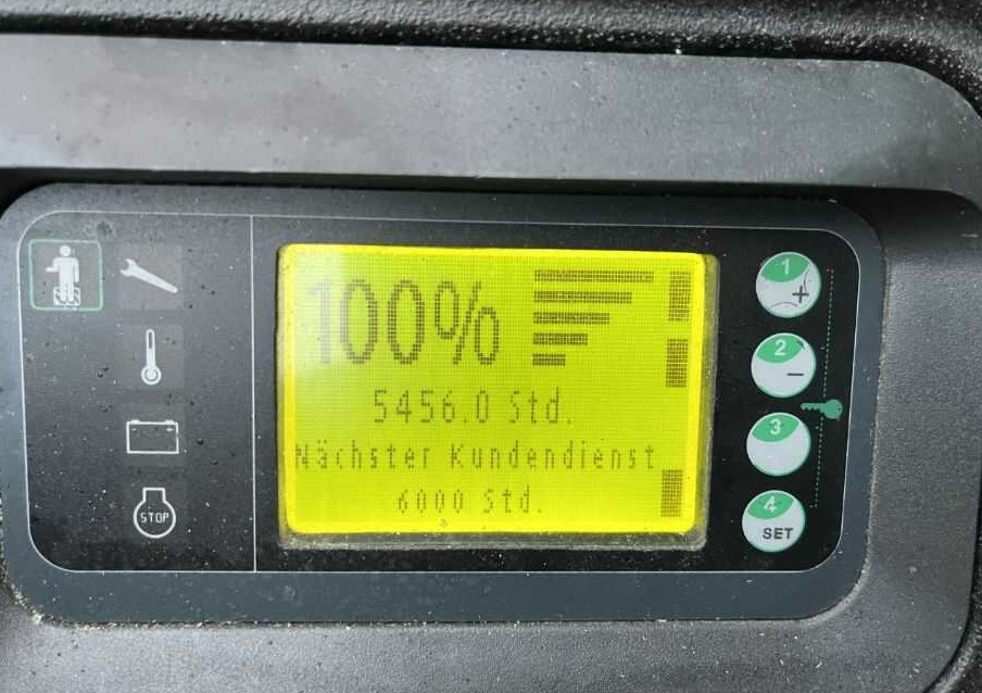 Linde P30C - Tow tractor: picture 4 Linde P30C - Tow tractor: picture 4
