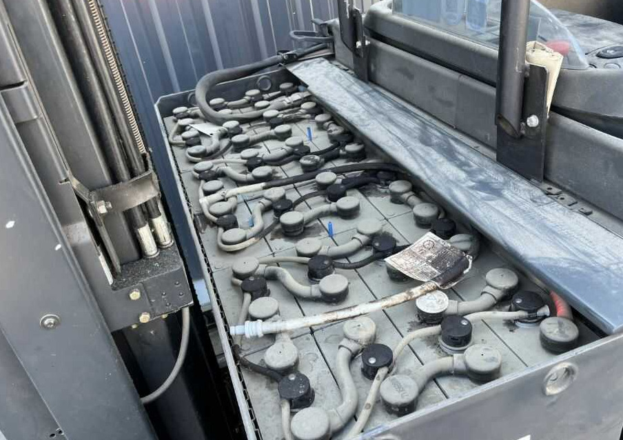 Reach truck Linde R14-01: picture 7 Reach truck Linde R14-01: picture 7