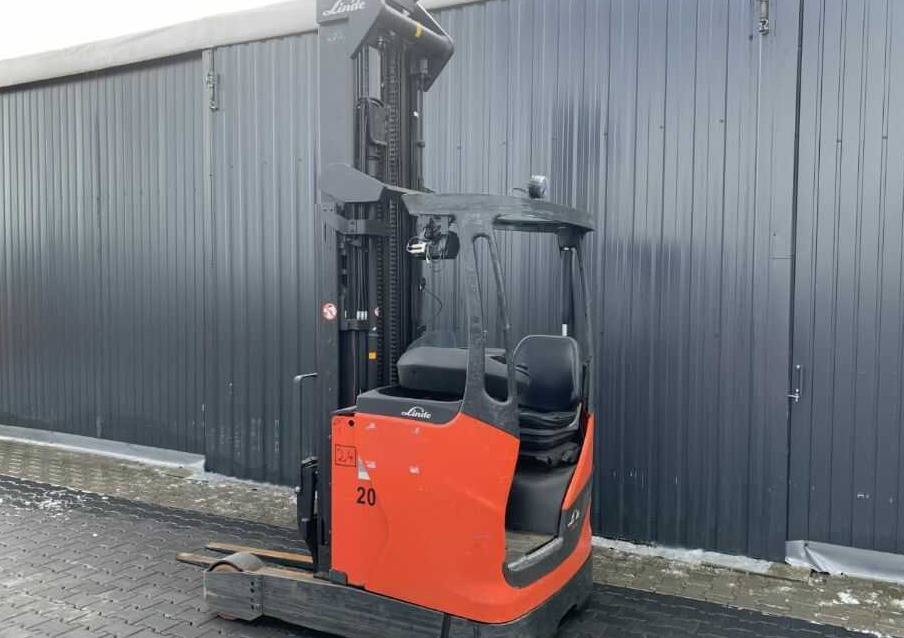 Linde R14-01 - Reach truck: picture 3 Linde R14-01 - Reach truck: picture 3