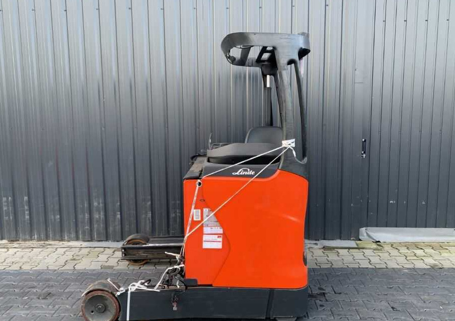 Reach truck Linde R14-01: picture 7 Reach truck Linde R14-01: picture 7