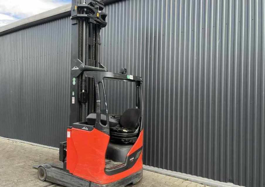Linde R16HD-01 - Reach truck: picture 3 Linde R16HD-01 - Reach truck: picture 3