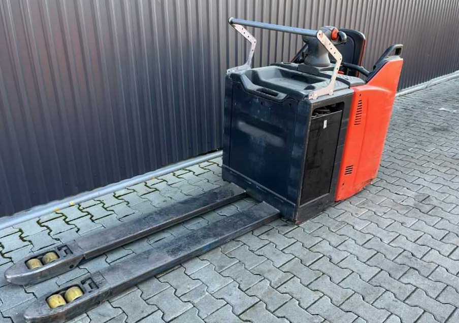 Linde T20SP-02 - Pallet truck: picture 1 Linde T20SP-02 - Pallet truck: picture 1