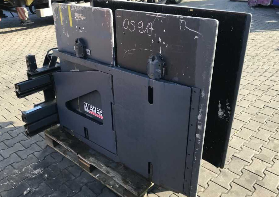 Meyer 3-0403-2, Kartonklammer - Clamp for Material handling equipment: picture 4 Meyer 3-0403-2, Kartonklammer - Clamp for Material handling equipment: picture 4