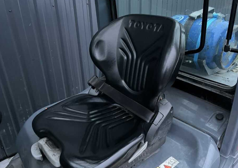 Toyota 8FGF25 - LPG forklift: picture 4 Toyota 8FGF25 - LPG forklift: picture 4