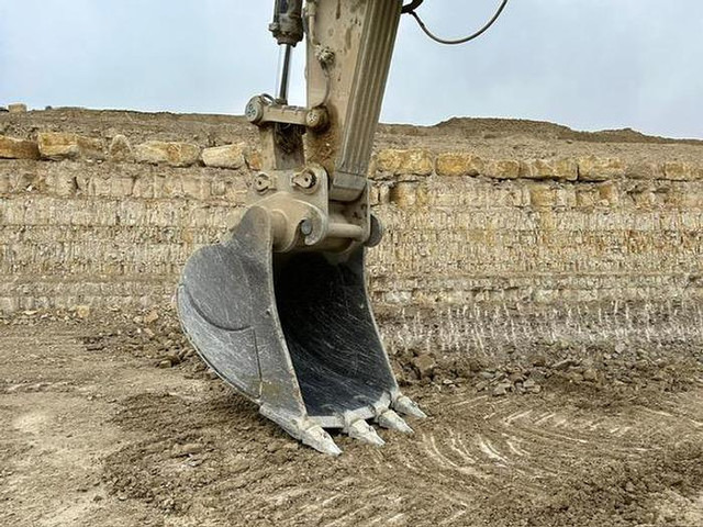 Caterpillar 374 LME - Excavator: picture 4 Caterpillar 374 LME - Excavator: picture 4