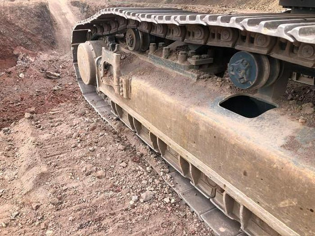 Hyundai HX520L - Excavator: picture 3 Hyundai HX520L - Excavator: picture 3