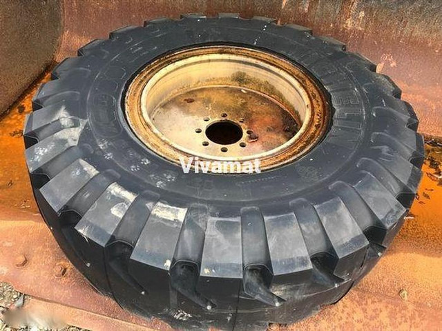 Michelin 17,5 R 25 Xmine D2 - Wheels and tires: picture 4 Michelin 17,5 R 25 Xmine D2 - Wheels and tires: picture 4