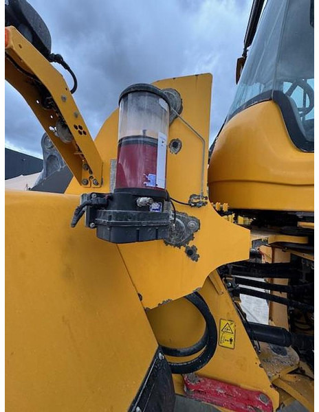 Volvo L150H - Loader: picture 2 Volvo L150H - Loader: picture 2