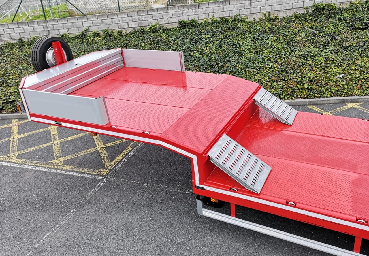 Low loader semi-trailer for transportation of heavy machinery 2 Axle Lowloader: picture 10