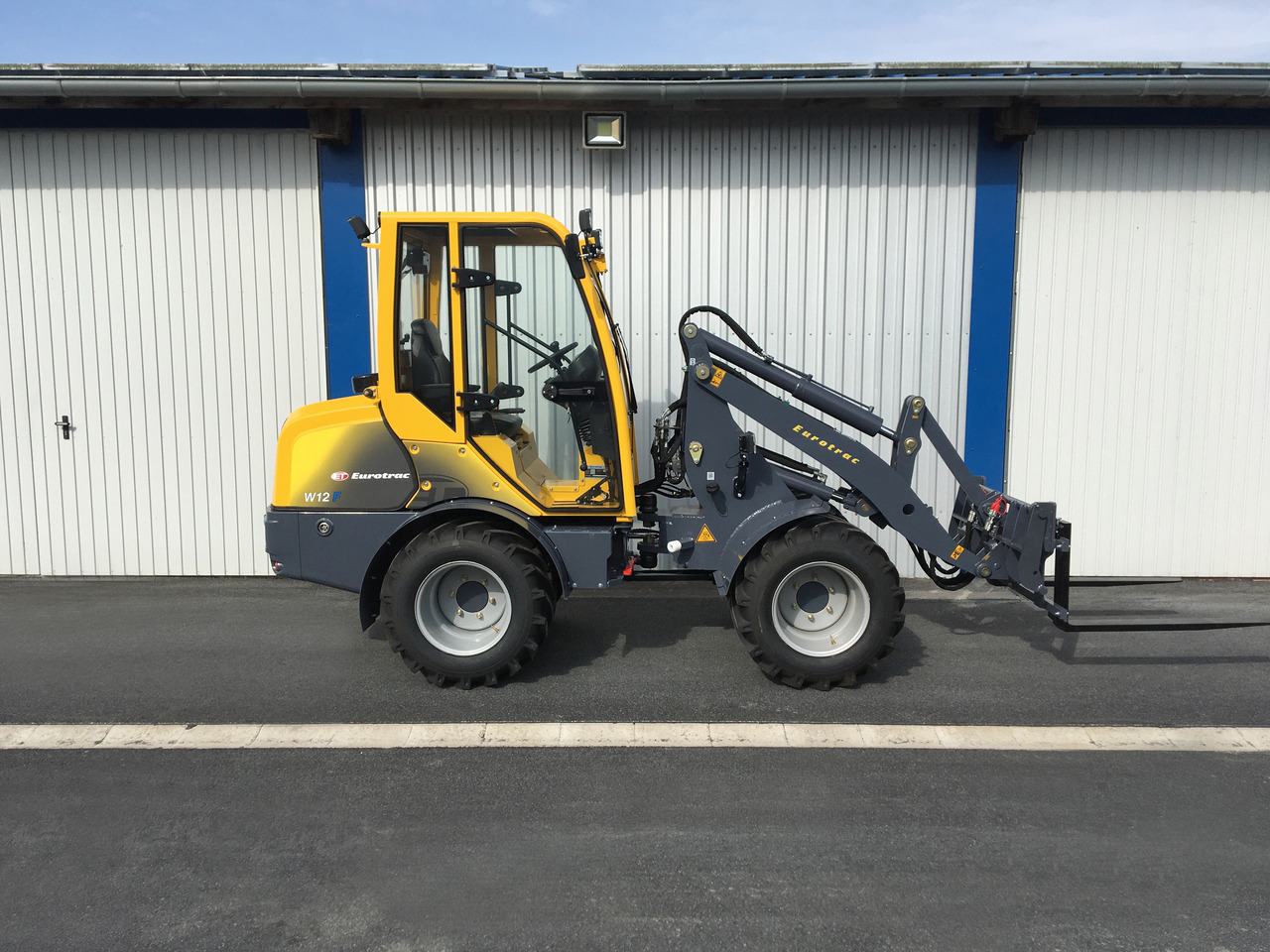 Lease a EUROTRAC W12 CMF EUROTRAC W12 CMF: picture 7
