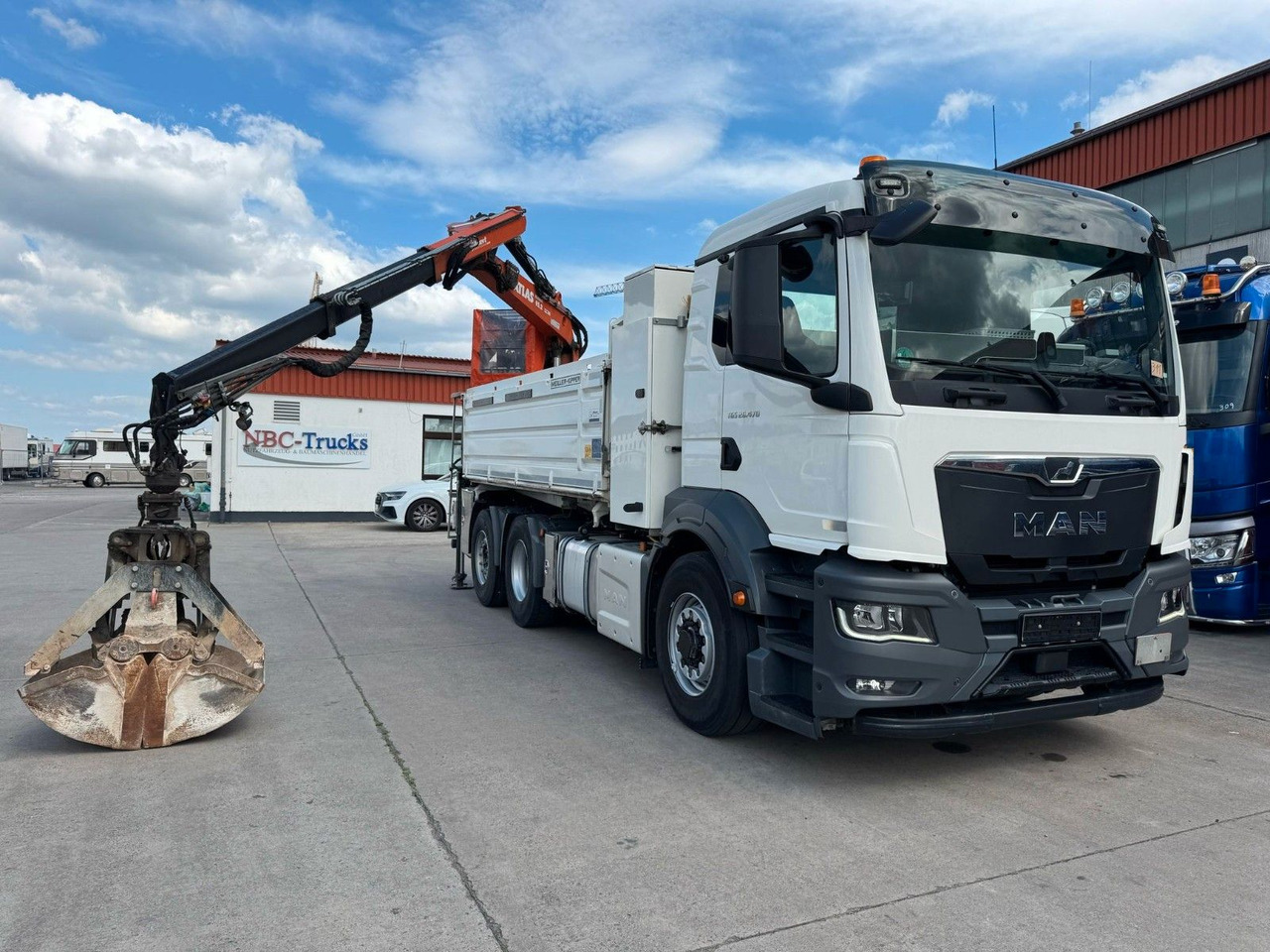 MAN TGS 26.470*ATLAS*MEILLER-KIPPER*DREISEITENKIPPER - Tipper, Crane truck: picture 1 MAN TGS 26.470*ATLAS*MEILLER-KIPPER*DREISEITENKIPPER - Tipper, Crane truck: picture 1