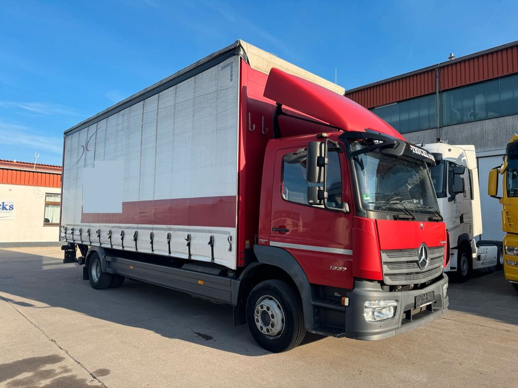 Mercedes-Benz ATEGO 1227 * PR.PL * KLIMA * EDSCHA *2,80 M HOCH - Curtainsider truck: picture 1 Mercedes-Benz ATEGO 1227 * PR.PL * KLIMA * EDSCHA *2,80 M HOCH - Curtainsider truck: picture 1