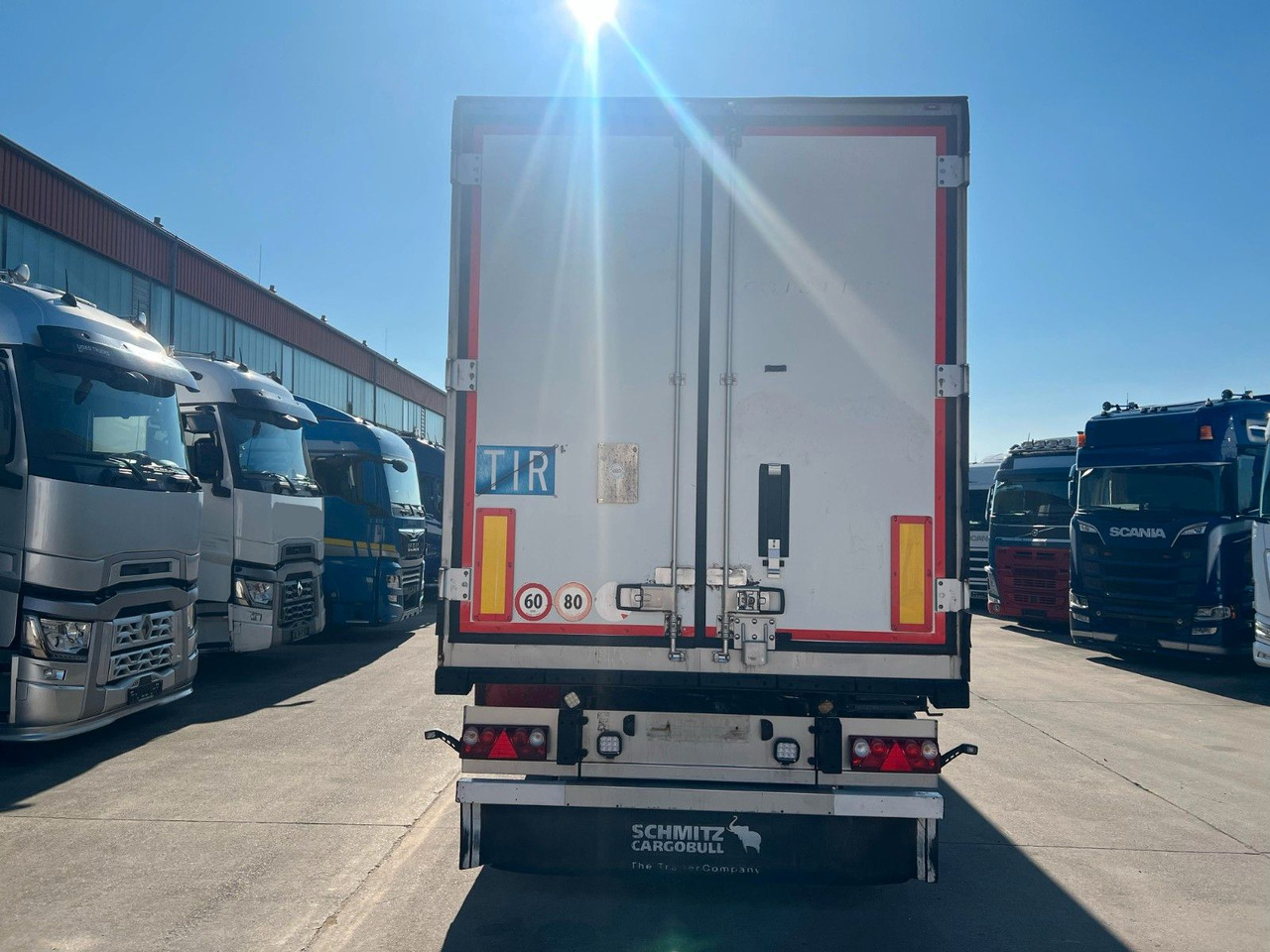 Schmitz Cargobull SKO 24/L * LIFT * CARRIER * DOPPELSTOCK * - Refrigerator semi-trailer: picture 5 Schmitz Cargobull SKO 24/L * LIFT * CARRIER * DOPPELSTOCK * - Refrigerator semi-trailer: picture 5