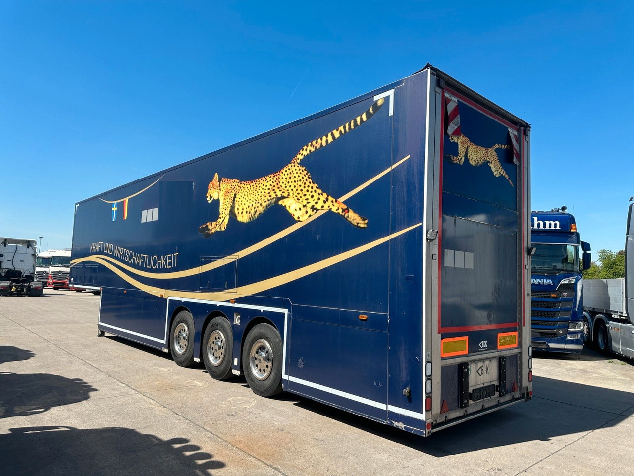 Van Eck PT-3ZI * MOTORSPORT * RACING * TWINDECK * LIFT * - Semi-trailer: picture 3 Van Eck PT-3ZI * MOTORSPORT * RACING * TWINDECK * LIFT * - Semi-trailer: picture 3