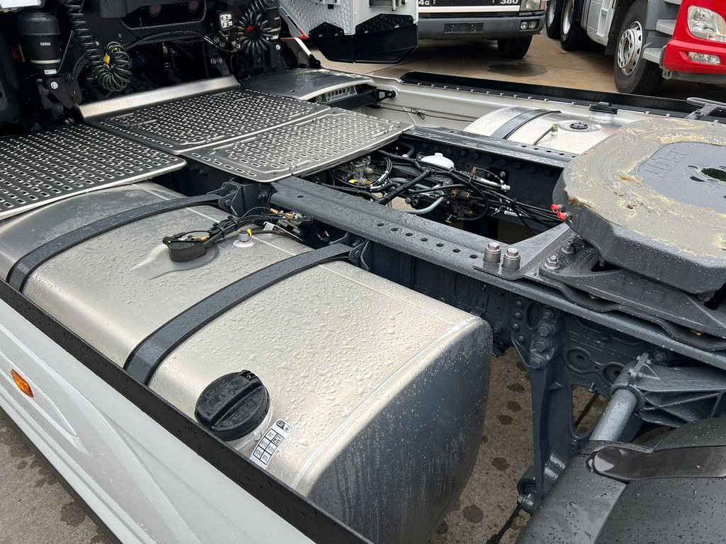 Lease a DAF XG 480 *STANDKLIMA * ABBIEGEASSISTENT *  DAF XG 480 *STANDKLIMA * ABBIEGEASSISTENT *: picture 15