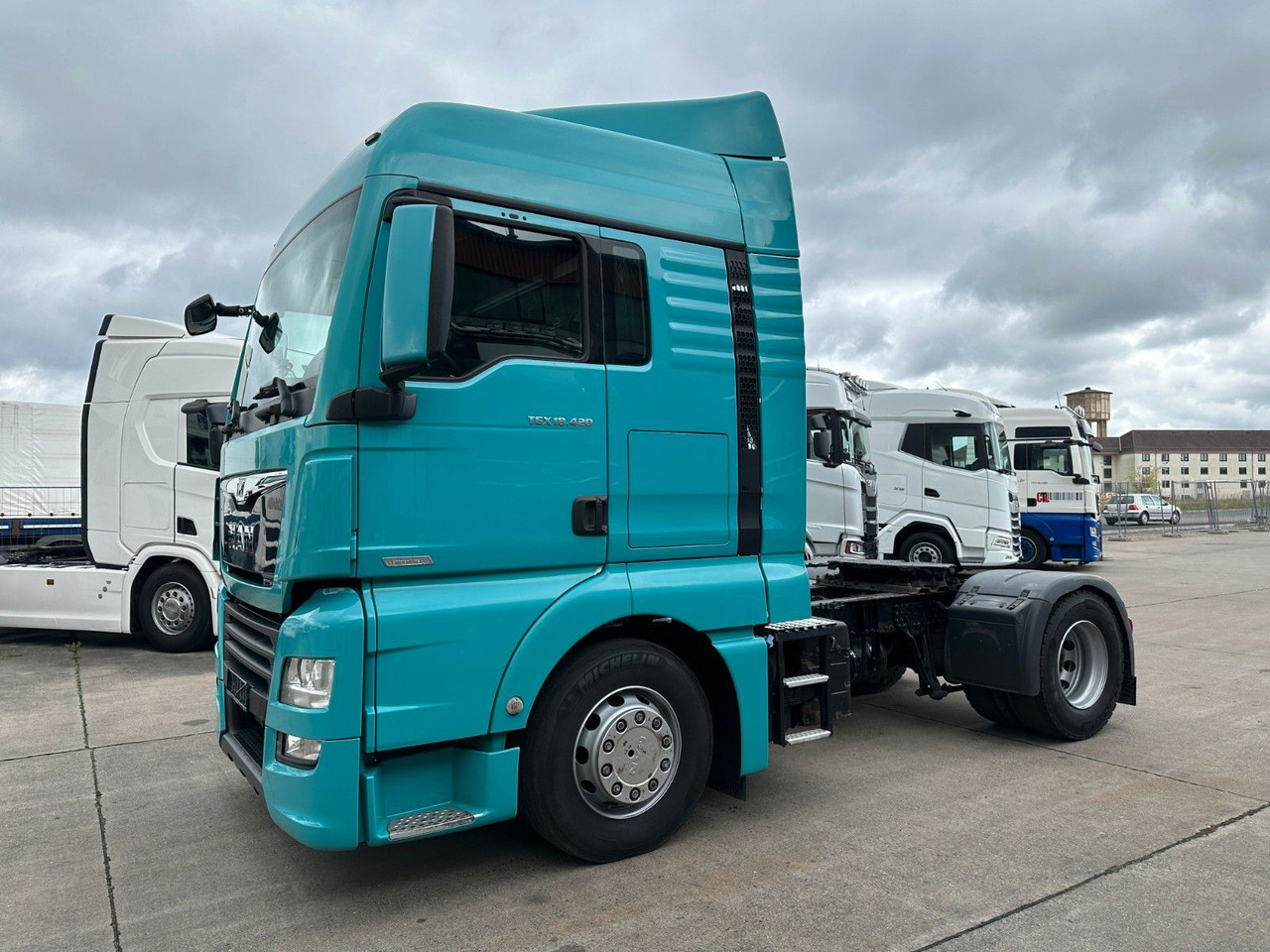 MAN TGX 18.420 * BL * ACC-SPUR-ASST * RETARDER * TÜV - Tractor unit: picture 5 MAN TGX 18.420 * BL * ACC-SPUR-ASST * RETARDER * TÜV - Tractor unit: picture 5